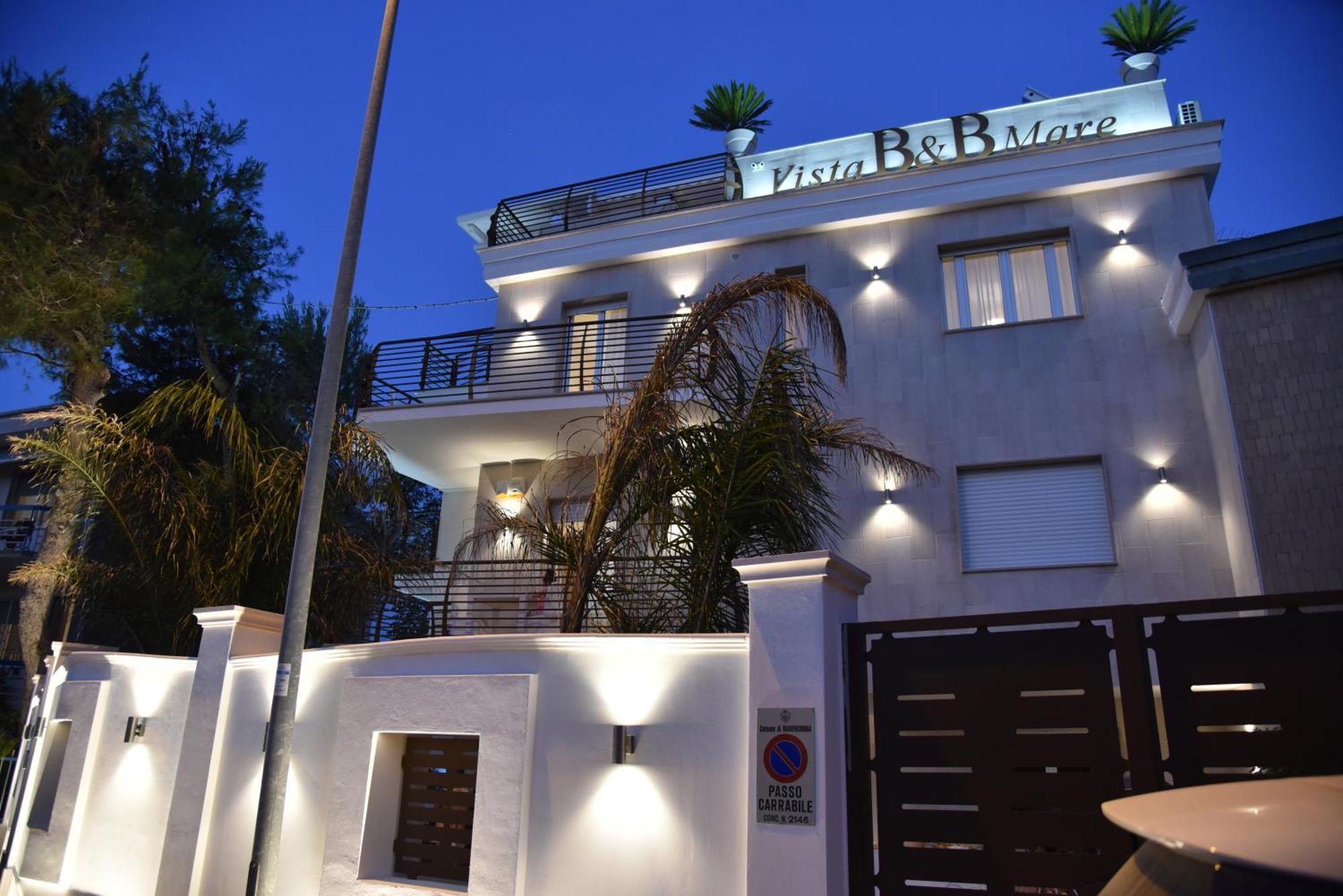 Bed and Breakfast Vista Beb Mare Manfredonia Esterno foto