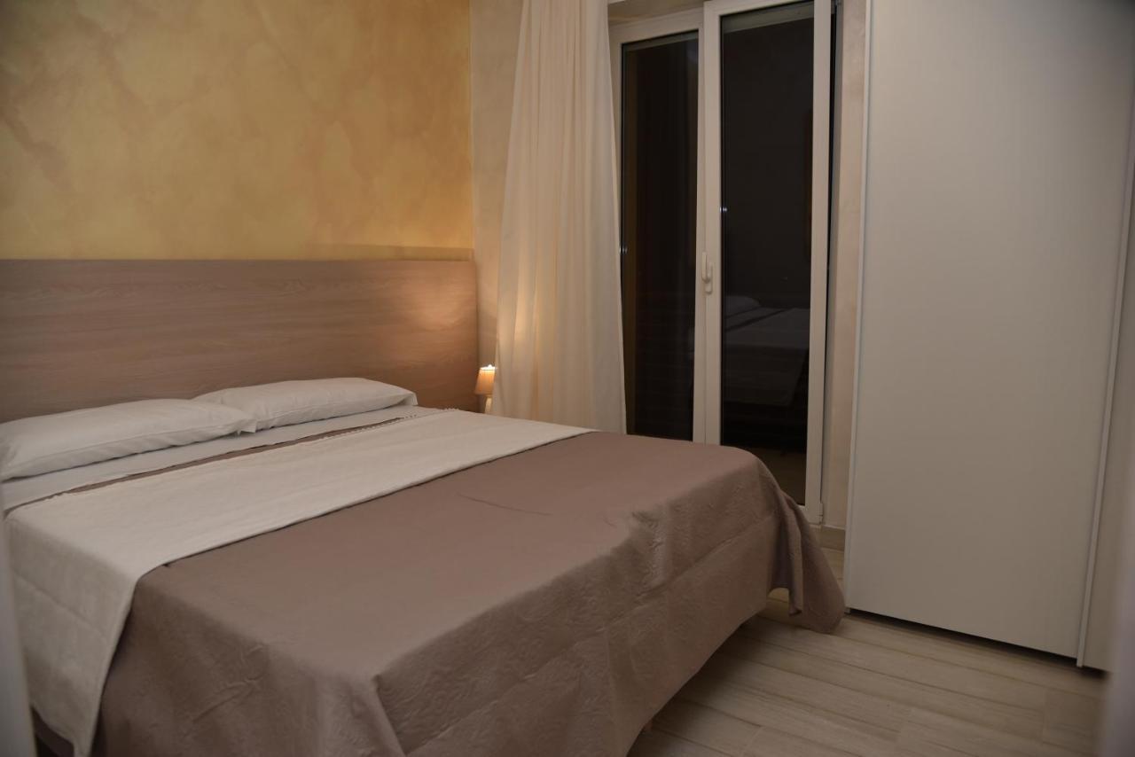Bed and Breakfast Vista Beb Mare Manfredonia Esterno foto
