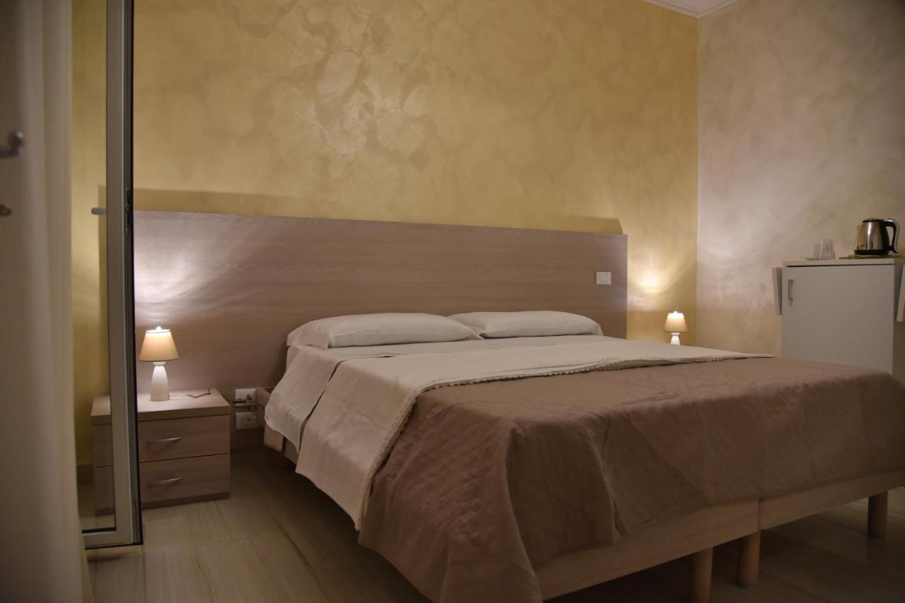 Bed and Breakfast Vista Beb Mare Manfredonia Esterno foto